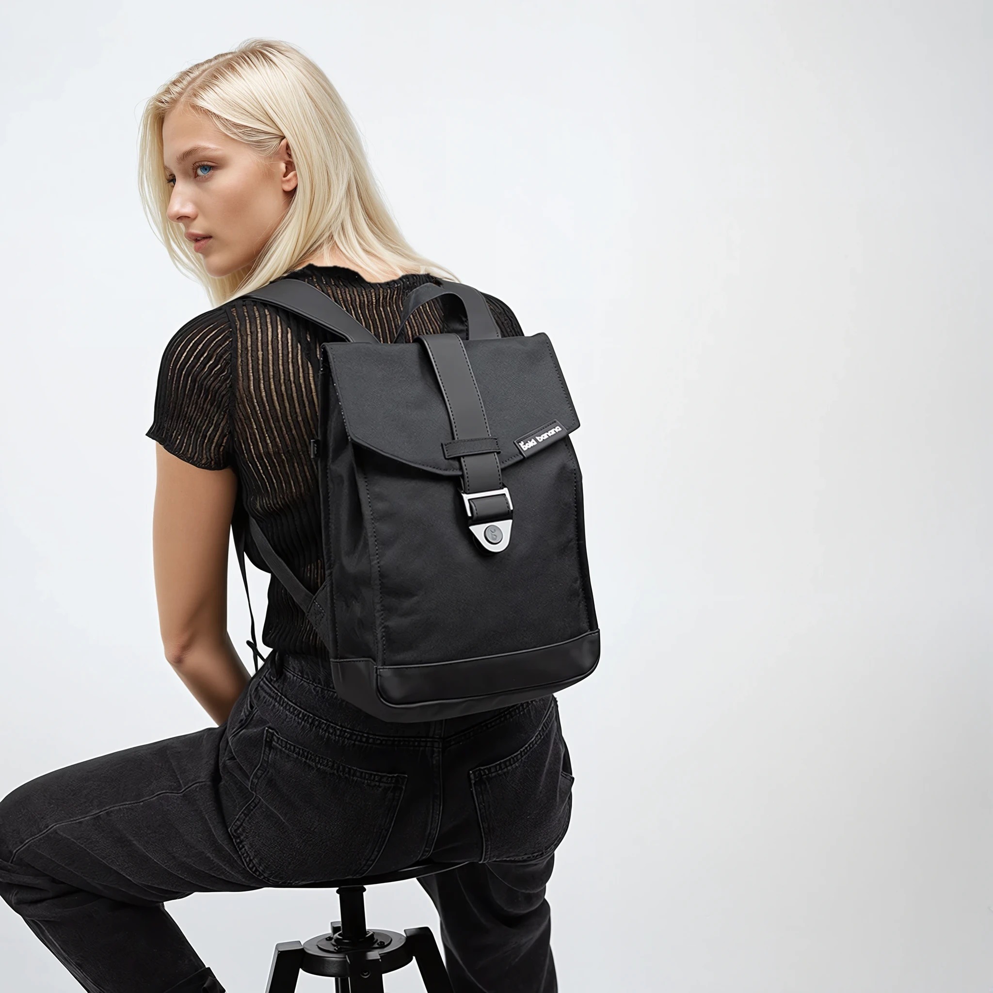 imgi_25_beautyful-black-look-Marina